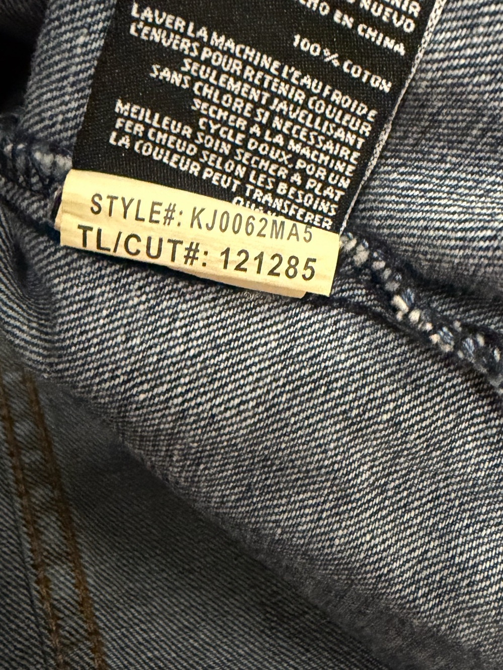 KUT From the Kloth Classic Denim Trucker Jacket Medium Wash Size M KJ0062M - Picture 9 of 11